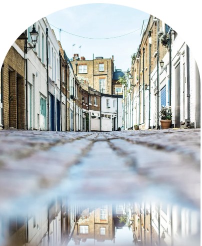A London mews street